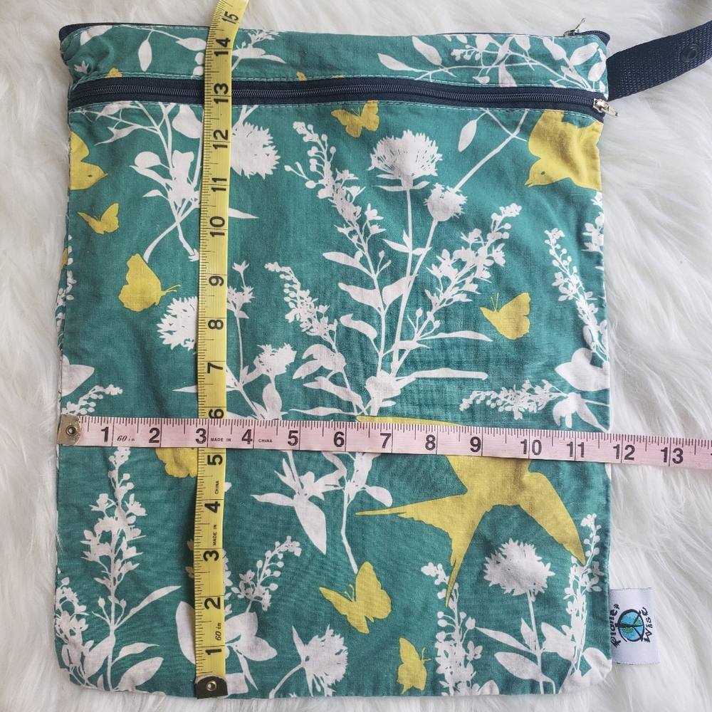 Planet Wise Wetbag Medium Yellow Birds